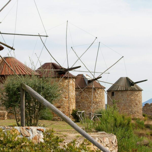 Where to see Windmills in Portugal: The Ultimate Guide